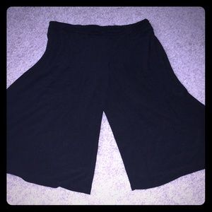Black Stretchy Gauchos
